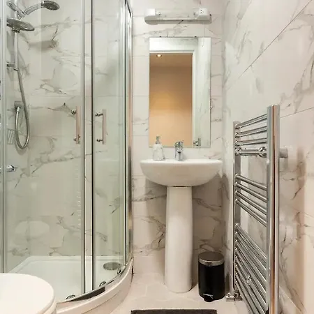 Cosy And Modern In The Heart Of Apartamento *