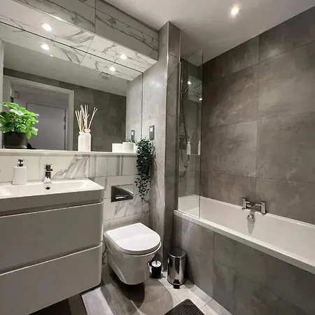 Cosy And Modern In The Heart Of Apartamento *